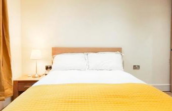 First floor Flat 1 Northwood - Foto 12