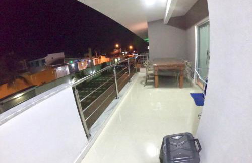 Apartamento superior para temporada - Conforto e Piscina a 800m da Praia de Taperapuã - Foto 8