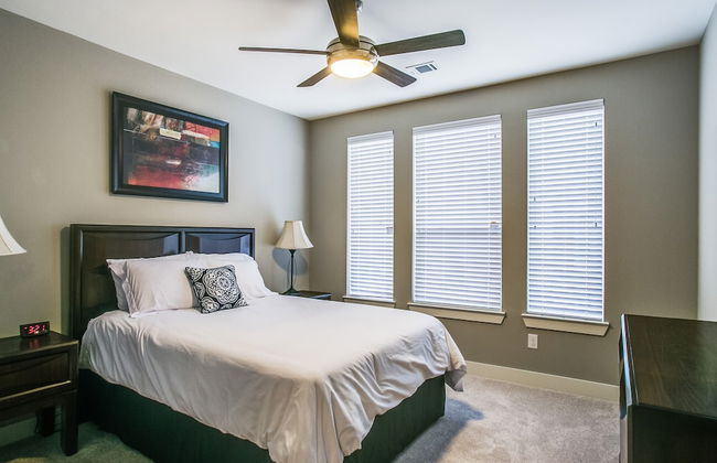 Frisco beautifully furnished 2 br apt - Photo 6