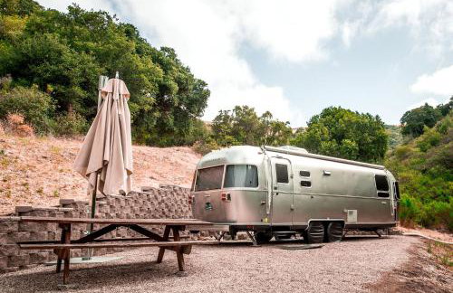 Pristine Airstream Nestled on a Beautiful Ranch in Southern California - Foto 1