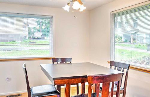 Walkable Sitka Getaway with Community Perks! - Foto 9