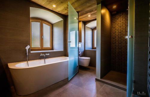 Ski in ski out Le Moulin charming duplex just 50 m from Princesse gondola Megève - Foto 20