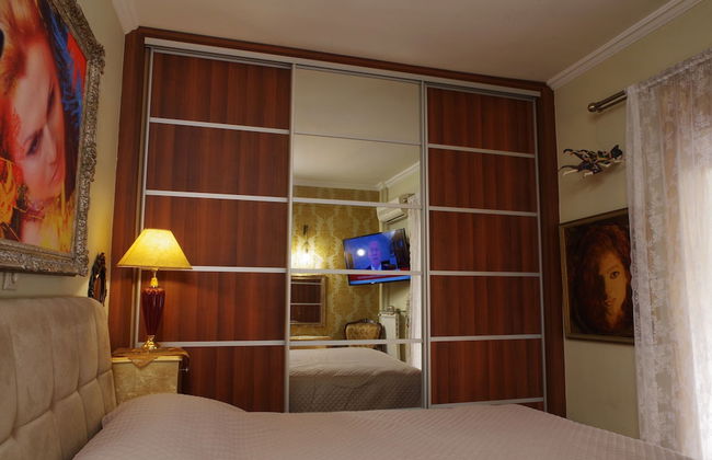 Violeta s Seaview Apartment in Piraeus - Photo 5