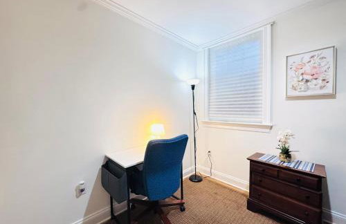 Entire 4 bedroom familyfriendly basement apartment, MetroWalk - Foto 6