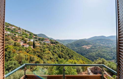 Mountain Oasis - Pool & Playground near Neda Falls - Foto 40