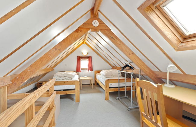 Nice Holiday Home by the sea - Photo 2