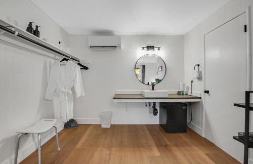 Mount Lena Room 4 at Mount Walker Inn - Foto 19