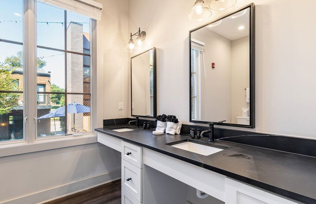 The Magnolia 1 by Avantstay Minutes to Downtown - Foto 22