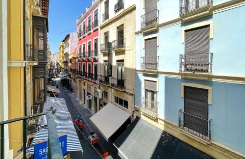 Apartamento con mucho encanto en pleno centro - Photo 5