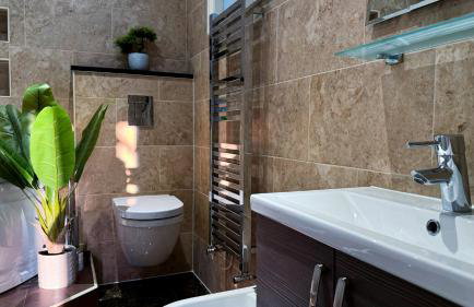 Luxurious 3Bed House with Spa Bath & Garden - Foto 57