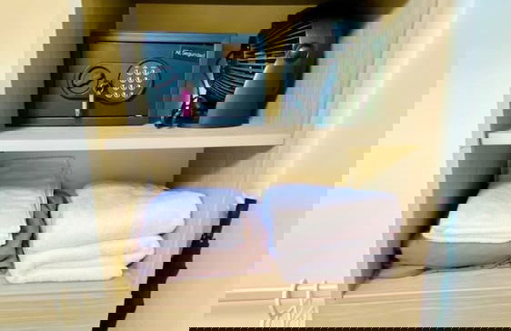 Renovated 1 Bdrm Guest House -walk to Everything -bikes -gym - Pickleball Court - Foto 3