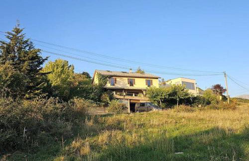 Le Cosy du Plongeoir - T2 neuf avec vue sur le lac de Serre Ponçon et grande terrasse avec jardin - Photo 21