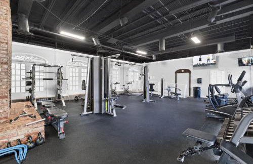 Lux Mins To Atrium Health & Charlotte Airport - Foto 2