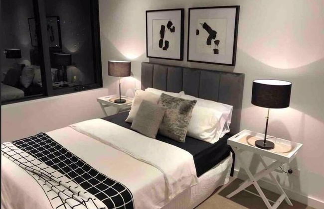 Brand New Lux Water View 3bd with Parking - Foto 4