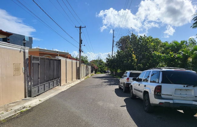 New and Modern 2 Bedroom Apt 5a - Foto 16