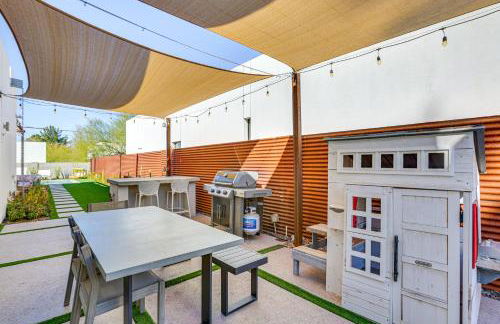 Backyard Oasis with Pool! Family Getaway in Phoenix - Foto 25