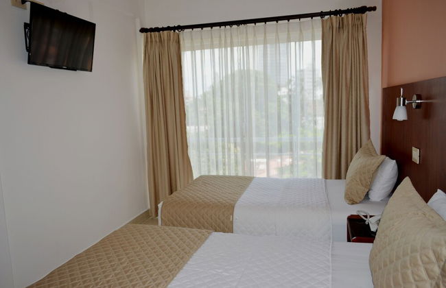 Apart Hotel Premium Suites Santa Cruz - Photo 8