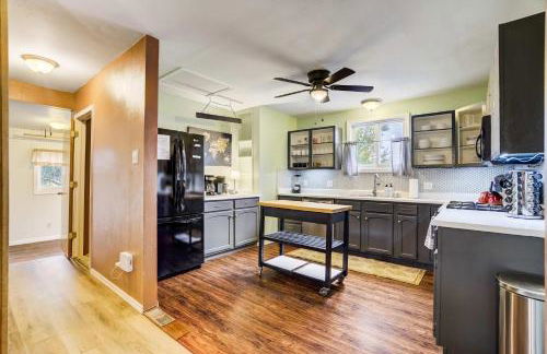 Memorial Row Downtown Escape w Mountain Views - Foto 15