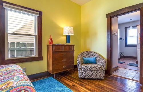 Retro-Inspired Indy Home Walk to Fountain Square! - Foto 14