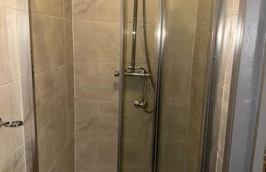 Modern studio flat in Romford - Foto 6