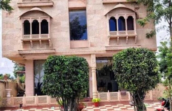 Hotel Sai Jharna - Foto 12