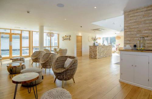 Osprey Lodge CW64 HOT TUB Lakeside Spa Property - Foto 33