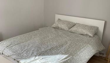 Appartement au coeur du village au rez de chaussée - Photo 5