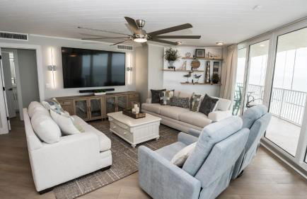 Total Remodel - 3BR-3BA Corner Beachfront - Winter Snowbirds Welcome! - Foto 32