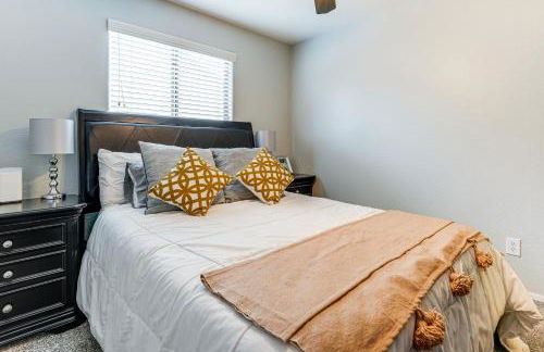 Pool Access! Suburban Home 11 Mi to Dtwn Gilbert - Photo 19