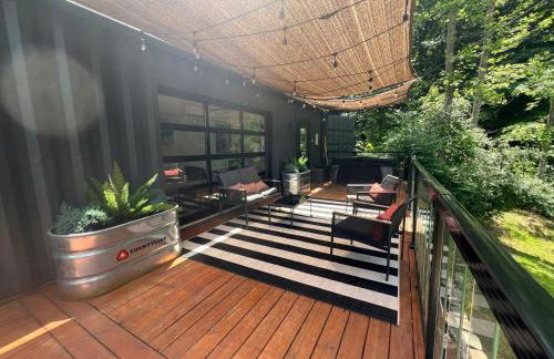 The Hideaway on Tacketts - Shipping Container - Photo 8