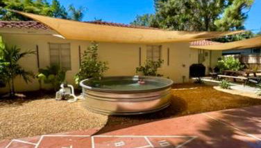 POOL Fenced Yard Shuffleboard Court - Foto 4