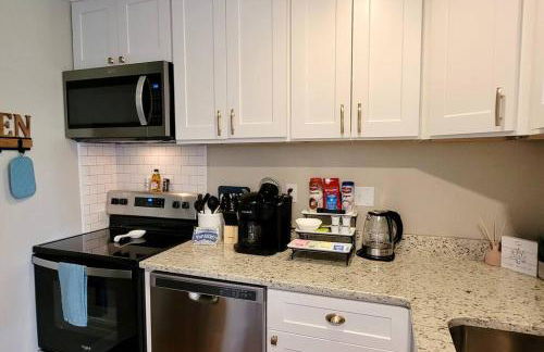 Lakeside Villa - Quite Location, walk to the pool and to the Country Club - Foto 9