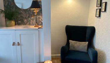 Comfy and Connected Standish Home - Two Mins from M6 Jct-27 - Foto 3