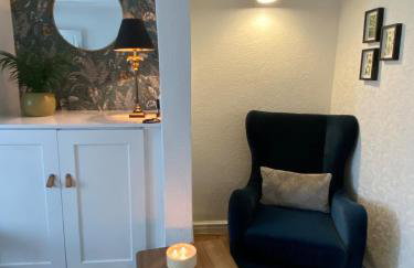 Comfy and Connected Standish Home - Two Mins from M6 Jct-27 - Foto 3