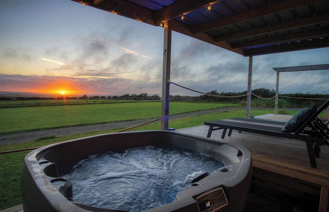 American Airstream - Blossom Farm - Tiers Cross - Foto 32