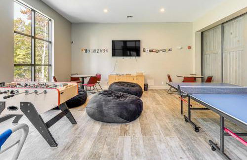 Walk to Ski Lift Spacious Condo in West Dover! - Photo 32