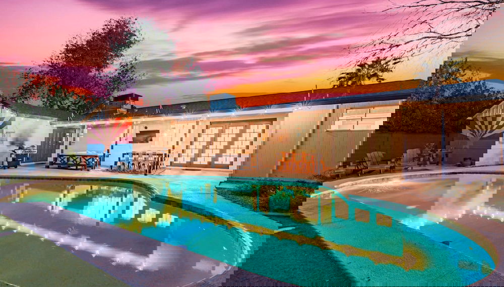 Desert Diamond Oasis Private Pool Bar Games - Foto 1, Habitación