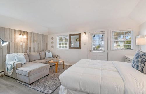 Seaside Stay: Waterfront with Views & Beach Access - Foto 8