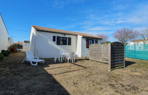 Maison Individuelle Confortable 4 Pers à L'Aiguillon-sur-Mer - FR-1-476-24 - Foto 10