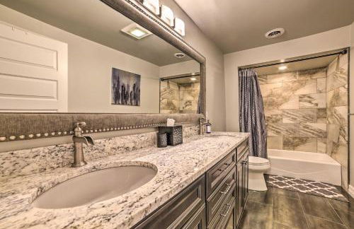 Luxe Waterfront Home with Private Lake Access! - Foto 27