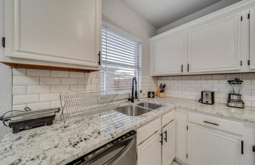 Spacious 5BR 2,5BA Holiday Home with Poo - Foto 8