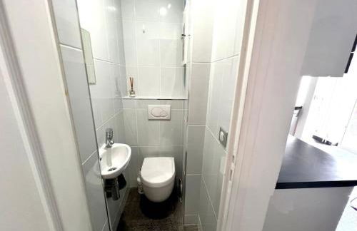 Champs-Elysées - Arc de Triomphe - 2 pièces - 4p - Foto 7