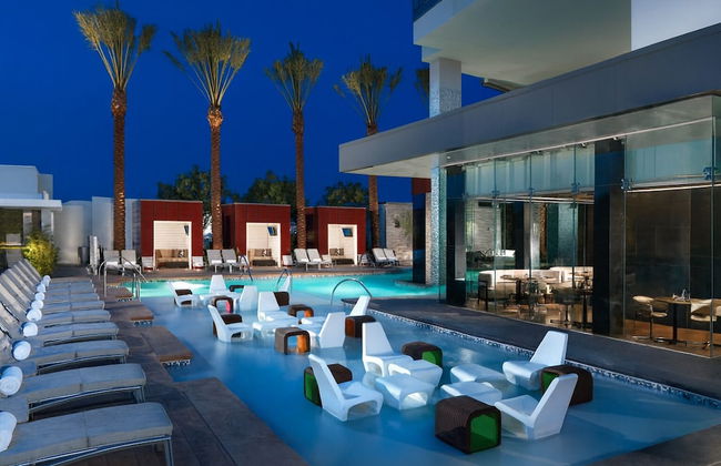 Luxury Suites at the Palms - Foto 28