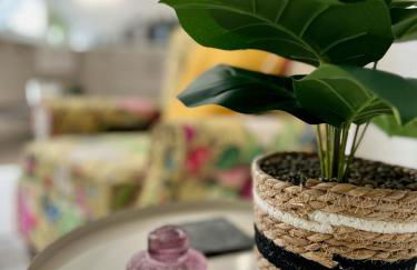 Flower Cottage by Ludlow Castle with Onsite Parking - Photo 23