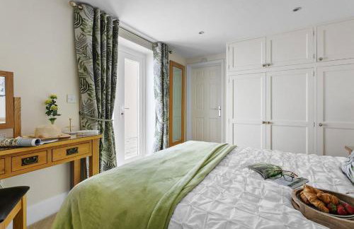 Sovereign House - Close to harbour with parking - Foto 28