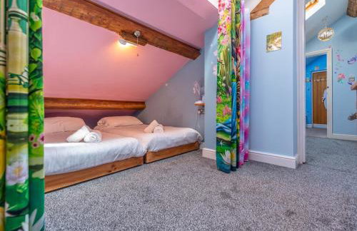 Squirrel Barn - Family Getaway Pass the Keys - Foto 25