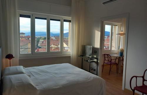 Sweetly Home in Florence Suite con balcone e vista duomo - Foto 12