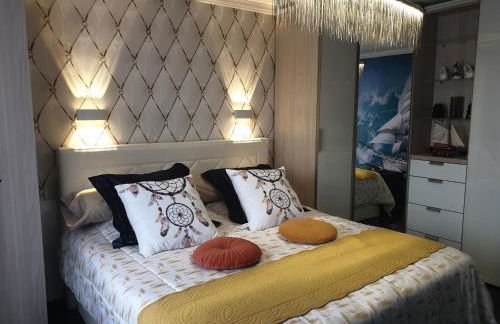 Superbe Villa 5 étoiles Presqu'Île de Giens la Madrague Rita la Villa d'Or vue mer piscine - Foto 24