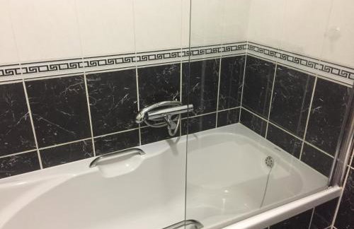 Nova Galerija Studio Ema i Apartman Anita- parking in garage - Foto 34