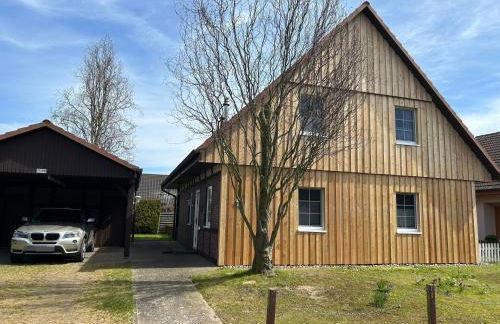 Ferienhaus Wilhelmine Usedom Ferienwohnungen mit Garten & Grill - Foto 2